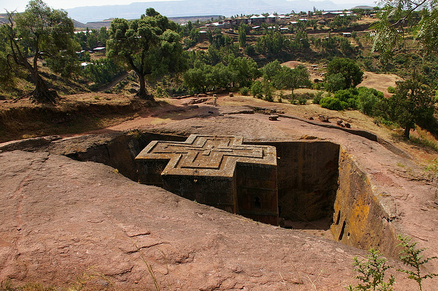 ラリベラの岩窟教会群
